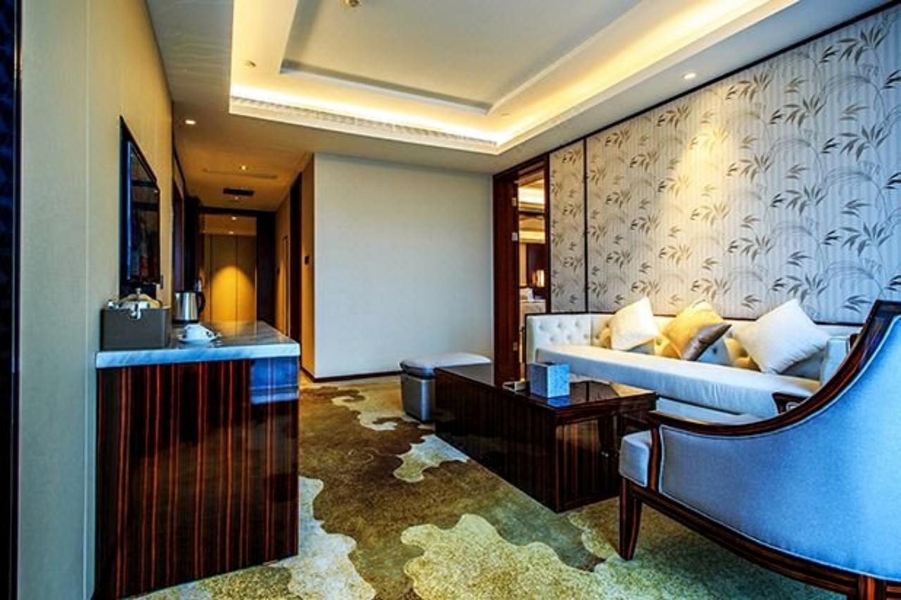 Hotel Ramada Jiaxing Extérieur photo
